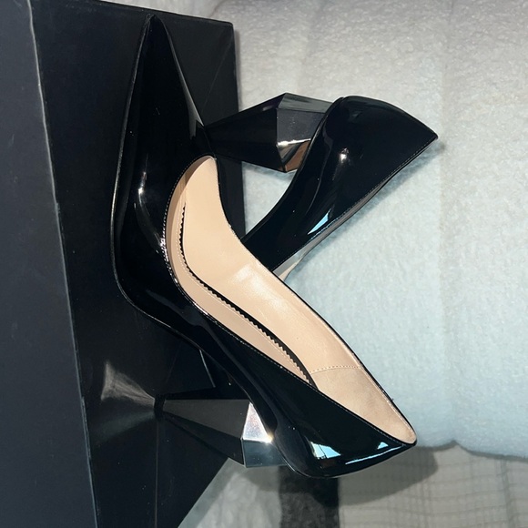 Marc Jacobs Shoes - The pump Marc Jacobs